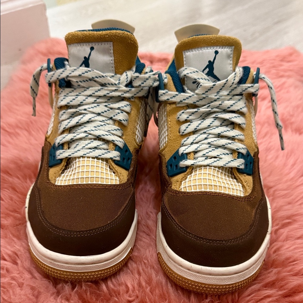 Jordan Sneakers with Teal Interior